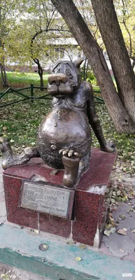 Файл:Памятник Батенькову (Томск).jpg — Википедия