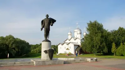 Памятник Александру Невскому, Великий Новгород: лучшие советы перед  посещением - Tripadvisor