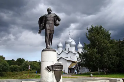 Памятник Александру Невскому | Великий Новгород | Культурный туризм