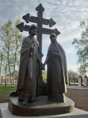 Файл:Памятник Кочетову В.А. в городе Великом Новгороде.jpg — Википедия