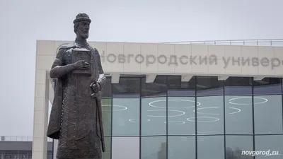 Памятники Великого Новгорода в фотографиях