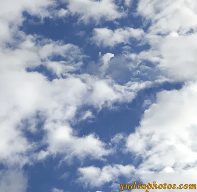 Бесшовные Текстуры Небо С Облаками. Высокое Разрешение. Фотография,  картинки, изображения и сток-фотография без роялти. Image 57968868