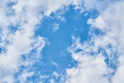 Красивое небо с облаками , …» — создано в Шедевруме