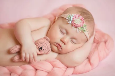 An Outdoor Baby Girl Photoshoot - Fairfield County, CT Newborn Photographer  — Stefanie Cole Photography | Connecticut's Leading Family Photographer