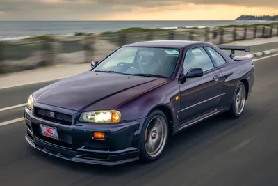 Nissan Skyline GT-R Reimagined By Artist For Modern Times