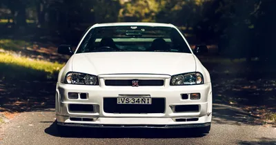 Nissan almost fitted a V6 to the Skyline R34 GT-R instead of the RB26