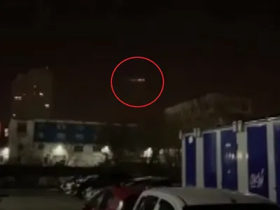 Волгоградец снял на видео странные светящиеся точки в небе: НЛО или  беспилотник?