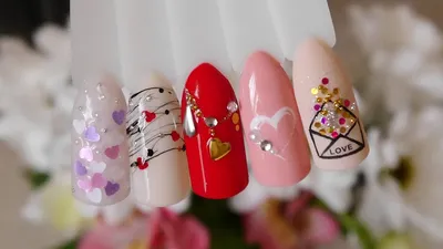 Юлия. Маникюр. Одесса - Романтический дизайн ногтей на день Святого  Валентина.❤️ | Facebook