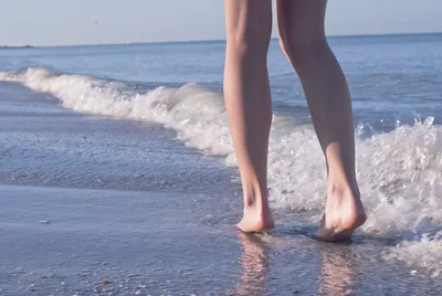 Педикюр – это красиво и полезно. Ухоженные ножки позволят вам выглядеть на  все сто и на море, и на романтическом свидании, и дома. Кроме… | Instagram