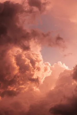 Невероятные облака, закат, …» — создано в Шедевруме