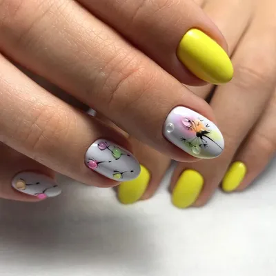 Весенний маникюр одуванчики на ногтях | Manicura de uñas, Mejores diseños  de uñas, Uñas florales