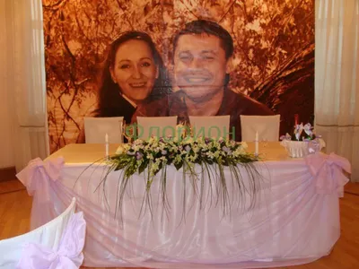 Оформление свадебного стола цветами купить в Саратове с доставкой 24/7 -  «Лили»