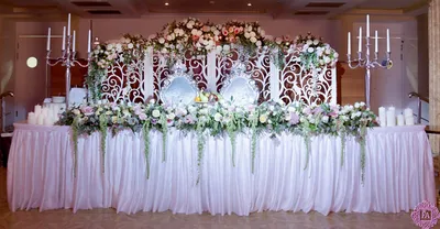 Оформление свадебного зала и столов цветами - «S-кейтеринг»