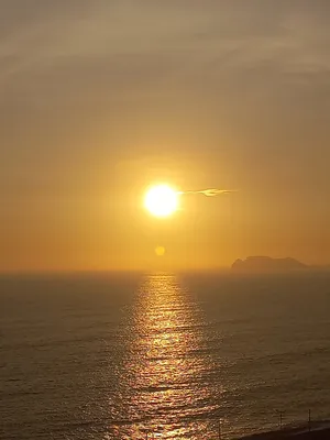 Бесплатное изображение: Солнечный свет, восход, Тихого океана, вода, пляж,  Рассвет, море, солнце, океана, закате, пейзаж