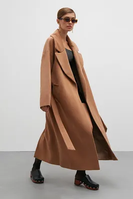 Пальто-халат с накладными карманами