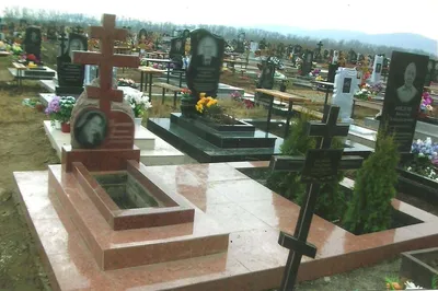 Купить памятник из мрамора в виде креста по выгодной цене в Москве