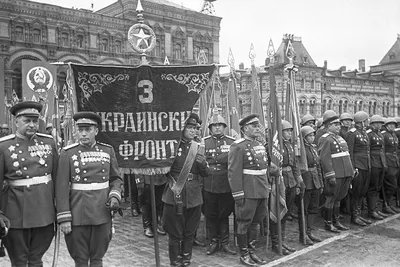 Парад Победы 1945 года: легенда, окруженная мифами