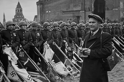 Парад Победы 1945 года: как состоялся парад на Красной площади в Москве —  05.05.2023 — Статьи на РЕН ТВ