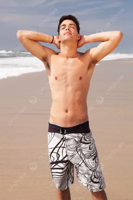 Мужчина на пляже - 70 фото
