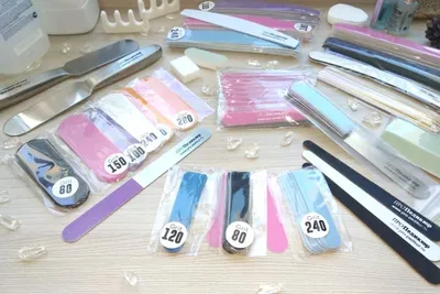 Пилка для ногтей BOHEMIA Czech Glass Nail Files набор 3шт терка для ног  пилка 115 мм пилка 90 мм купить по цене 910 ₽ в интернет-магазине Детский  мир