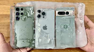 IPhone 7 добавочных водоустойчивых - логотип Яблока покрытый с водой  Редакционное Фото - изображение насчитывающей дело, логос: 77902726