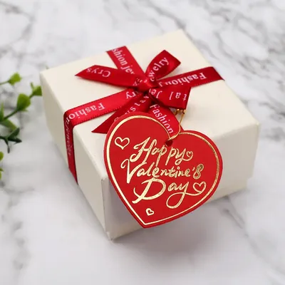О Дне святого Валентина: интересные факты, идеи подарков