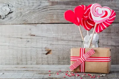 День святого Валентина: 17 идей что подарить, как украсить дом и  сервировать стол | Магазин Постоянных Распродаж