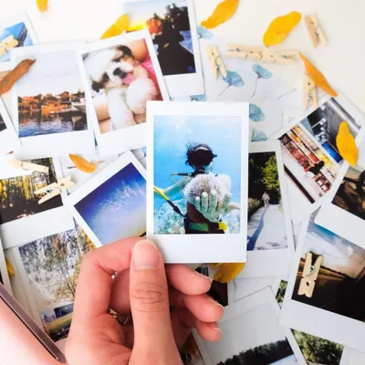 Free and customizable polaroid templates