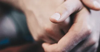 Немеет левая рука: причины и лечение, онемение левой руки у женщин и мужчин  | Клиника Temed