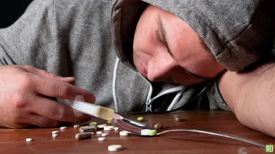 Причины и последствия употребления наркотиков.