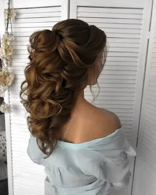 Свадебные прически в греческом стиле | Bride hairstyles, Wedding hair  inspiration, Elegant wedding hair