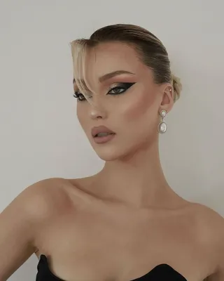 Пин от пользователя 👑 на доске ☆ make up | Идеи макияжа, Макияж для глаз,  Макияж глаз