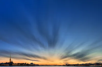 Красивый пейзаж, рассвет над рекой Стоковое Фото - изображение  насчитывающей солнечность, золото: 119518260