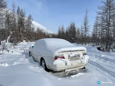 Разбитая машина ночью - 36 фото