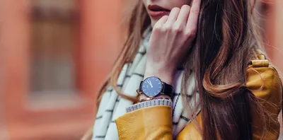 Как носить часы с браслетом на одной руке: стильные советы для женщин и  мужчин