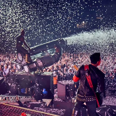 Rammstein представит первый за 10 лет альбом в Москве и Петербурге |  rammstein.com.ru