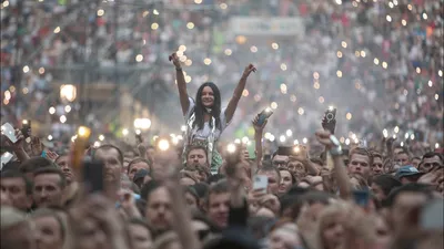 Как прошел юбилейный концерт «Руки Вверх!»: на выступление Сергея Жукова  пришли 72 тысячи человек