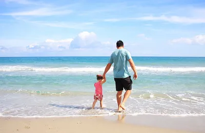На море с ребенком: 6 фактов о пользе купания в морской воде
