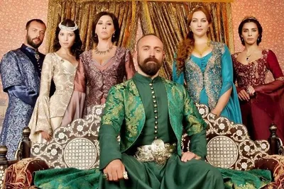 Женщины султана Сулеймана: как выглядят в бикини звезды «Великолепного  века» - 7Дней.ру