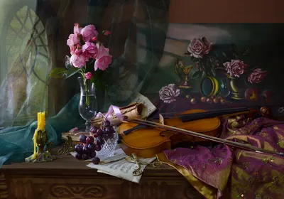 Натюрморт со скрипкой и пионами. Фотограф Андрей Морозов