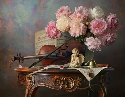 Скрипка и цветок стоковое фото. изображение насчитывающей вуаль - 62331842