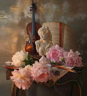 Скрипка белая с цветами живыми в …» — создано в Шедевруме