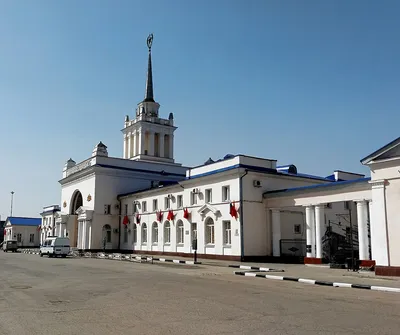 В центре Ульяновска демонтируют старый киоск | ОБЩЕСТВО | АиФ Ульяновск