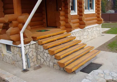 Ступеньки в деревянный дом - виды ступеней, размеры и способы отделки