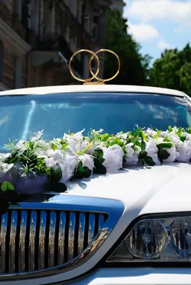 Фото свадебных машин с украшениями фото