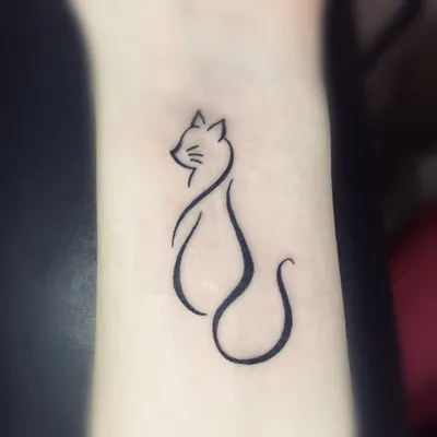 Мини тату на руке. Тату кот. Тату кот на руке для девушки. 100+ татуировок  и эскизов … | Дизайн кошачьих татуировок, Татуировки маленькой кошки,  Татуировка с кошкой