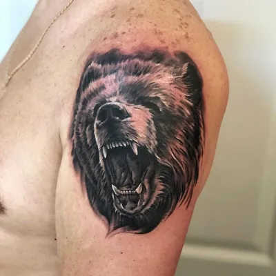 tattoo_master_vladimir - Медведь уже много лет считается национальным  символом России. В этой стране с ним связано множество историй и легенд. Татуировка  медведя с оскалом в России всегда означает мужскую отвагу. В культурной