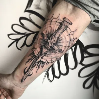 Татуировка мужская графика на руке самурай - мастер Николай Орф 6097 | Art  of Pain