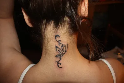 Тату на шею для девушек со смыслом: 25 идей и описание - tattopic.ru