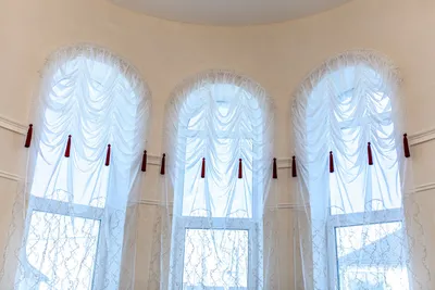 Как выбрать тюль на окна в гостиной? | Дизайн интерьера | Дзен
